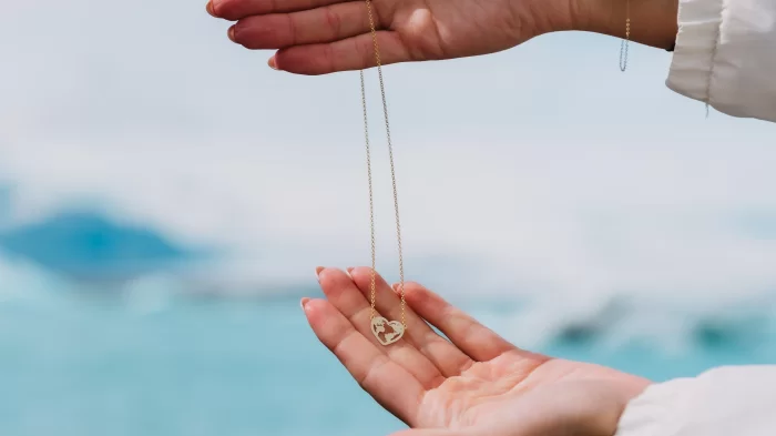 Arany Ezüst Nyakláncok - Finom Elegancia és Modern Stílus