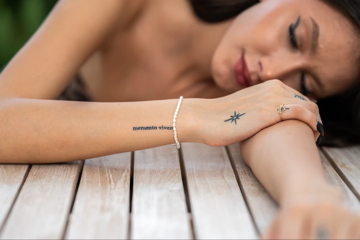 Fehér Kis Gyöngyös Karlánc