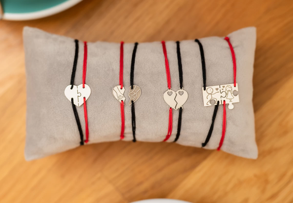 Grav Loving Ezüst Karkötő